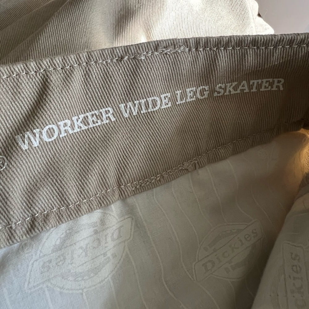 LAST CALL Dickies worker wide leg skater pants - Picture 9 of 11